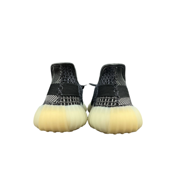 Yeezy Boost 350 V2 "Carbon"